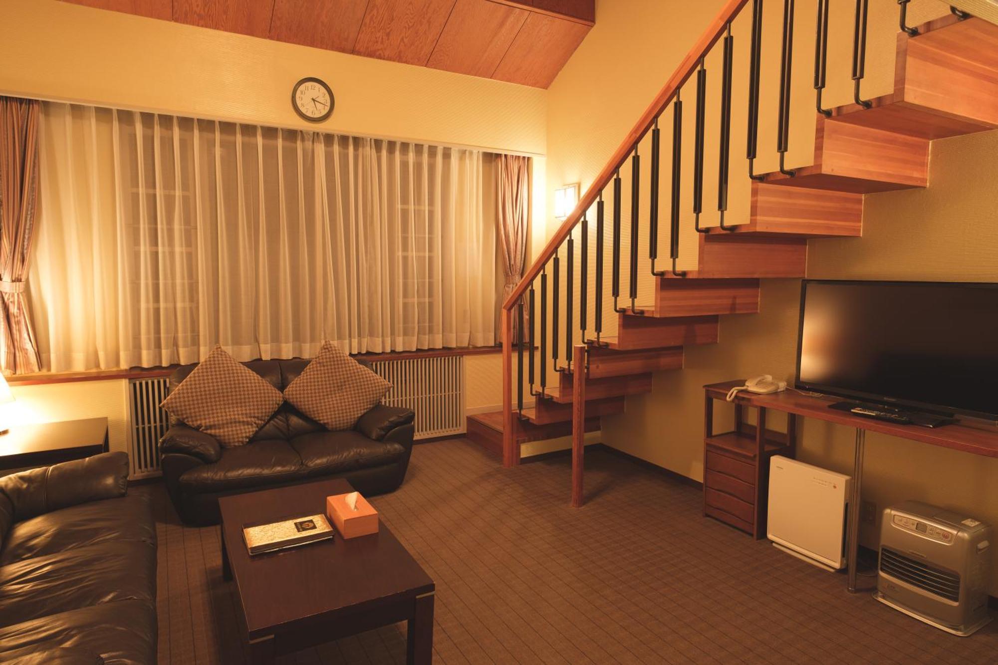 富士祥栄会館 Hotel Oyama  Ngoại thất bức ảnh