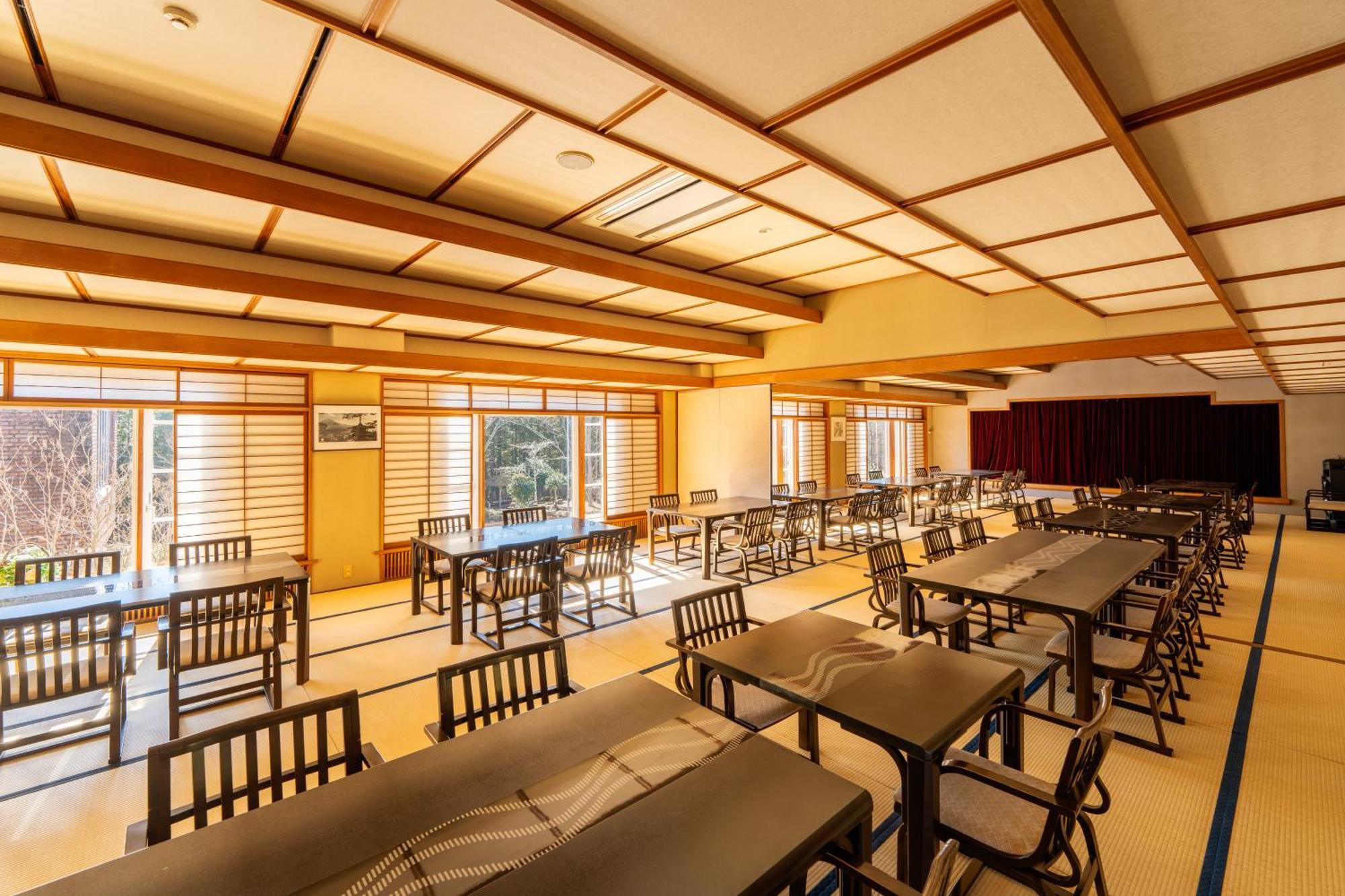 富士祥栄会館 Hotel Oyama  Ngoại thất bức ảnh