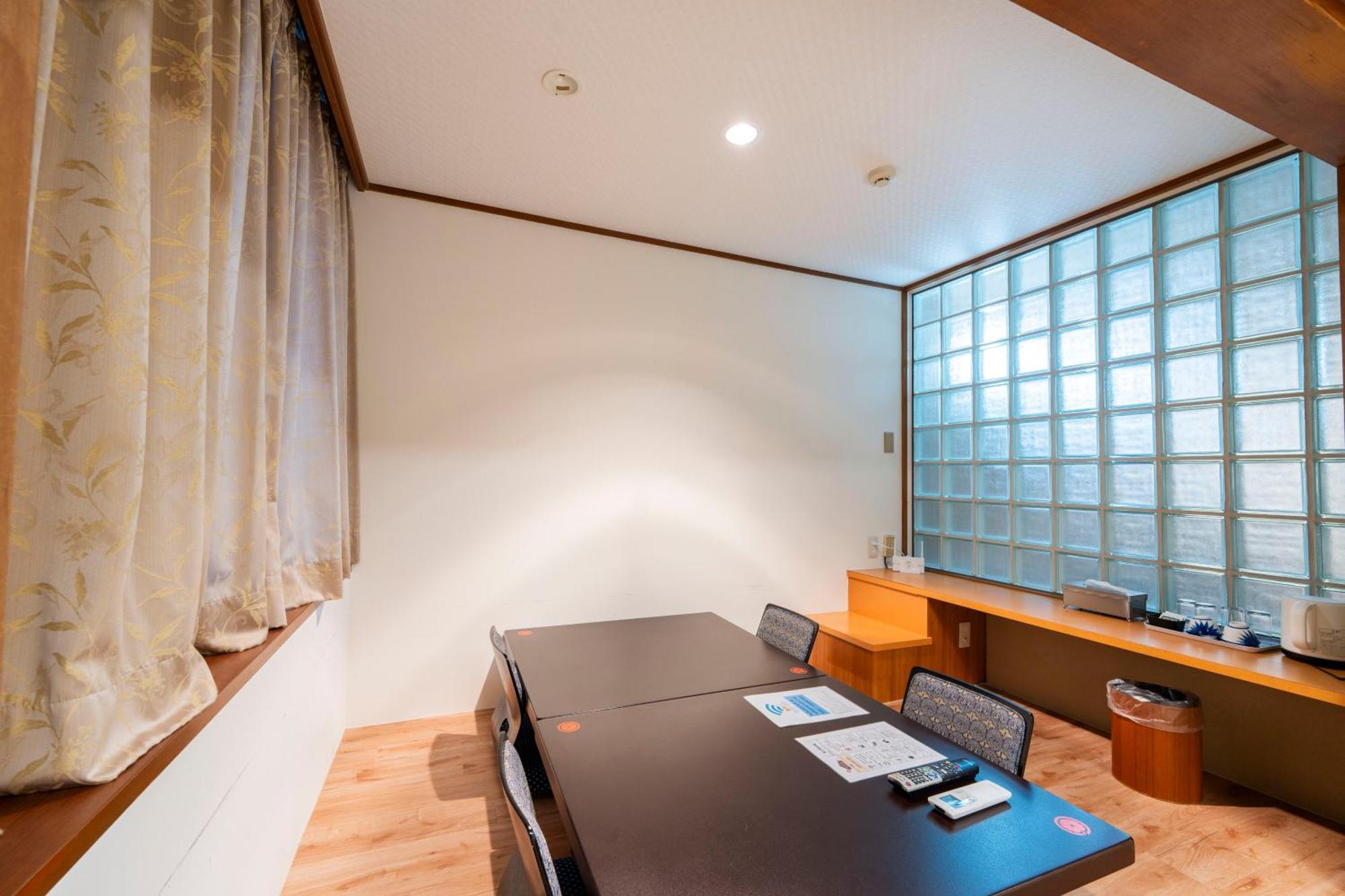 富士祥栄会館 Hotel Oyama  Ngoại thất bức ảnh
